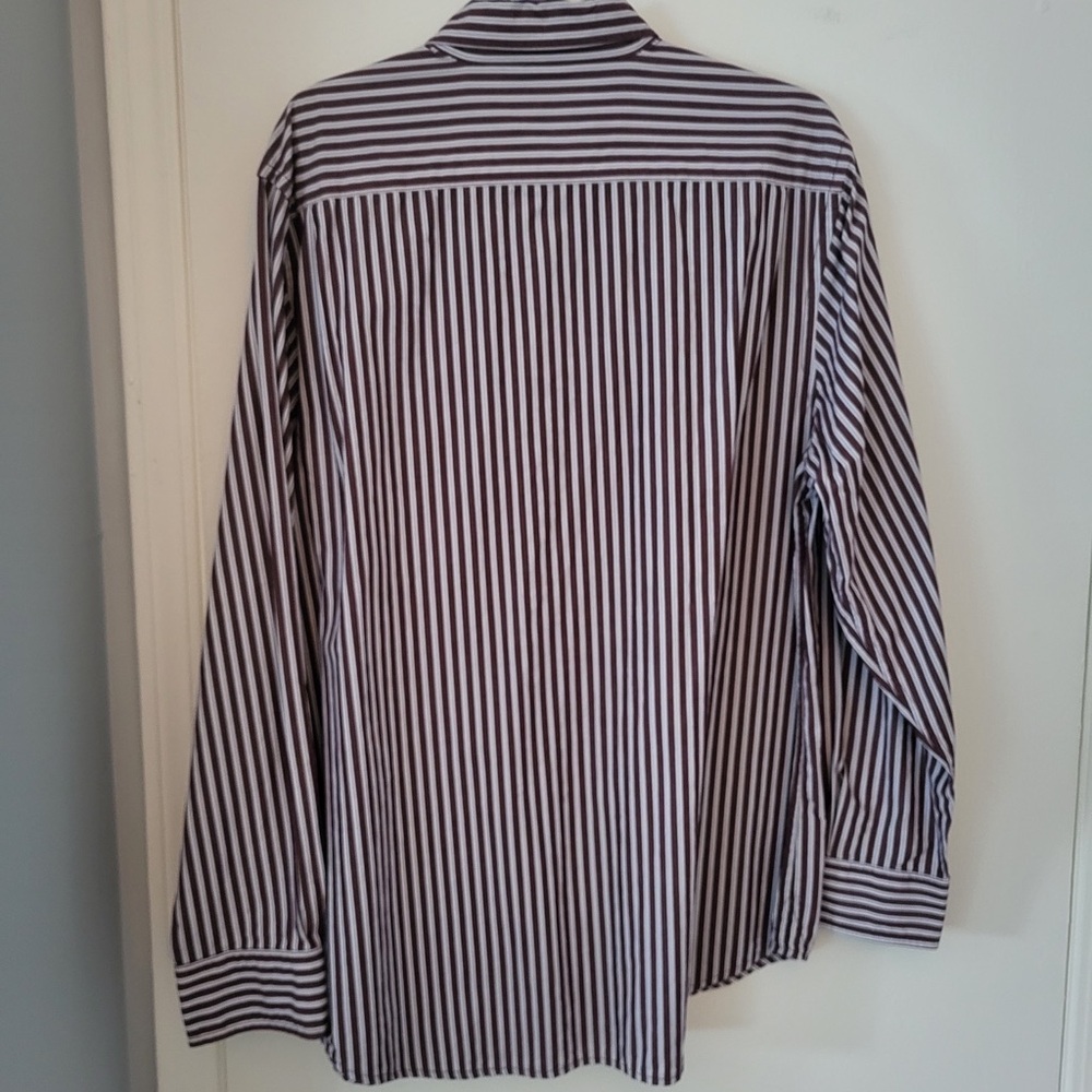 Men’s button down - Picture 2 of 3